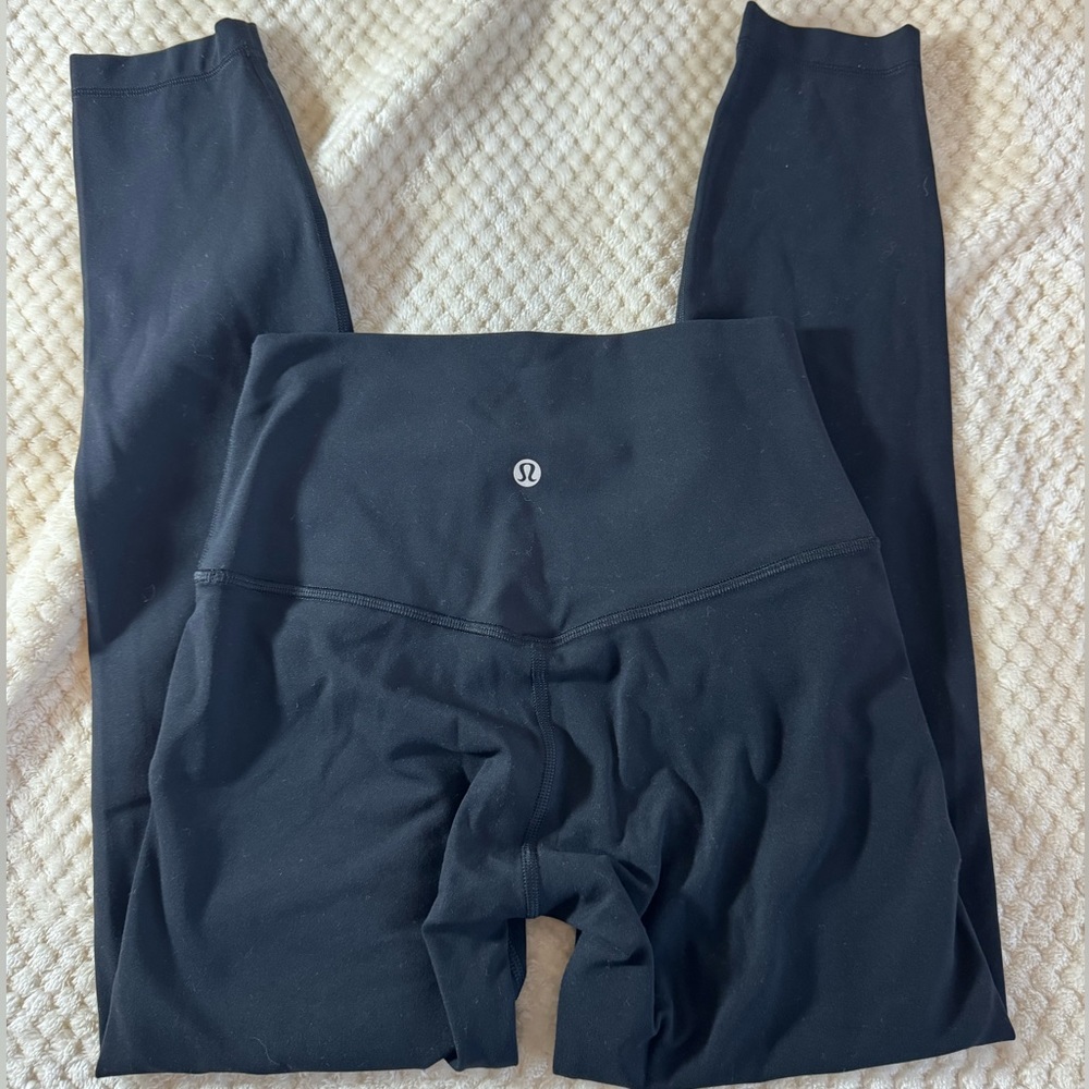 LULULEMON Wunder Train High-Rise Tight 25" Size 4